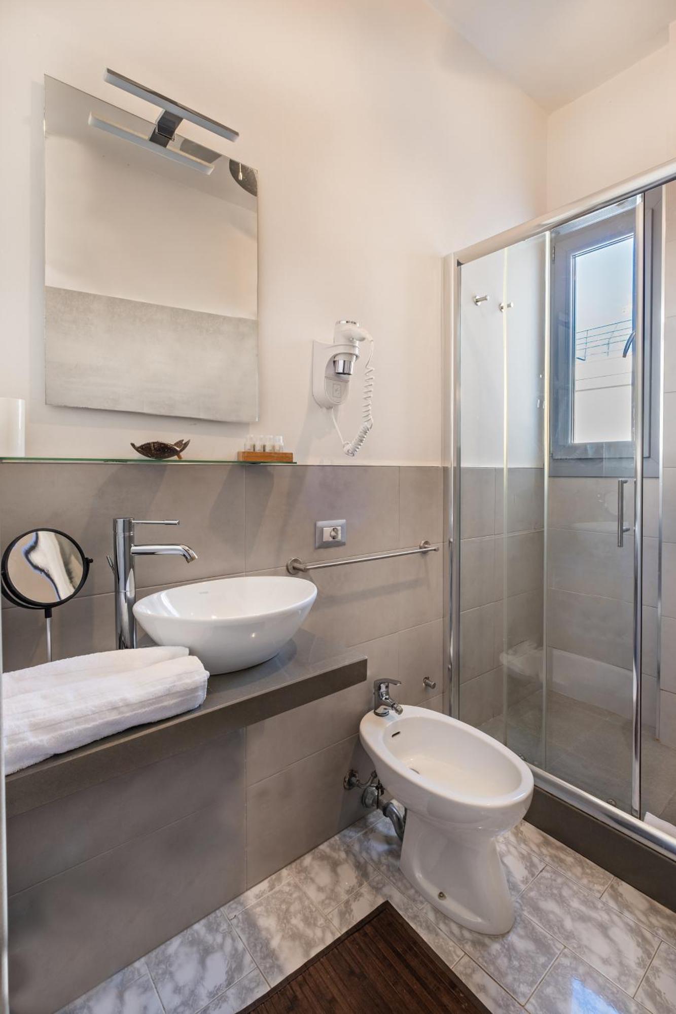Penthouse Station Luxury Apts Le Dimore Brindisi Exterior photo