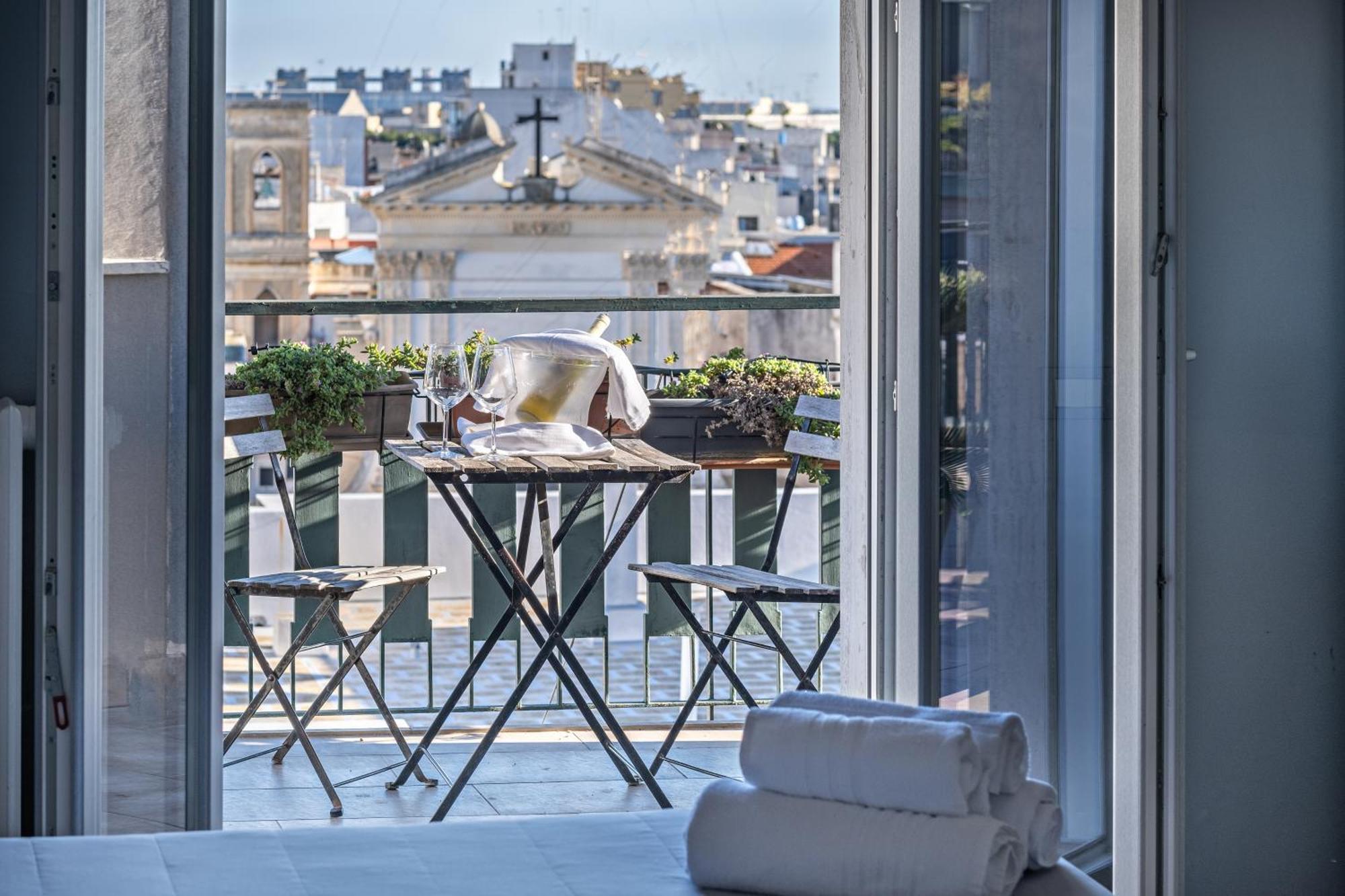 Penthouse Station Luxury Apts Le Dimore Brindisi Exterior photo